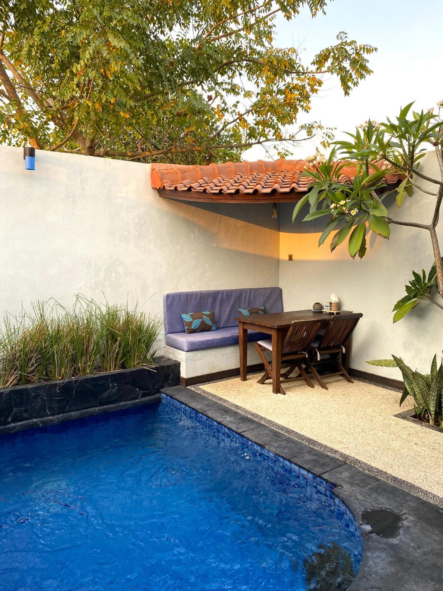 Stay Shark Villas Gili Air Exterior photo